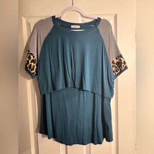 Smallshow nursing top